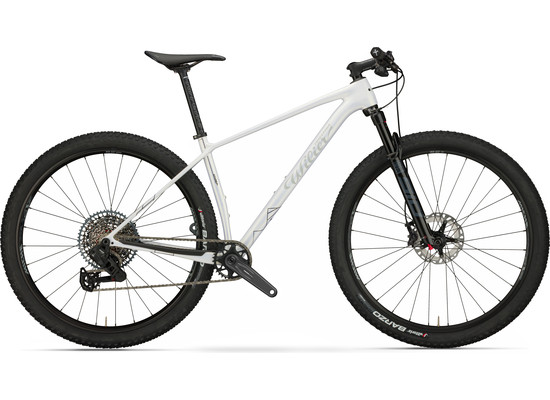 Wilier Usma SL in colore White Black Glossy, foto ufficiale